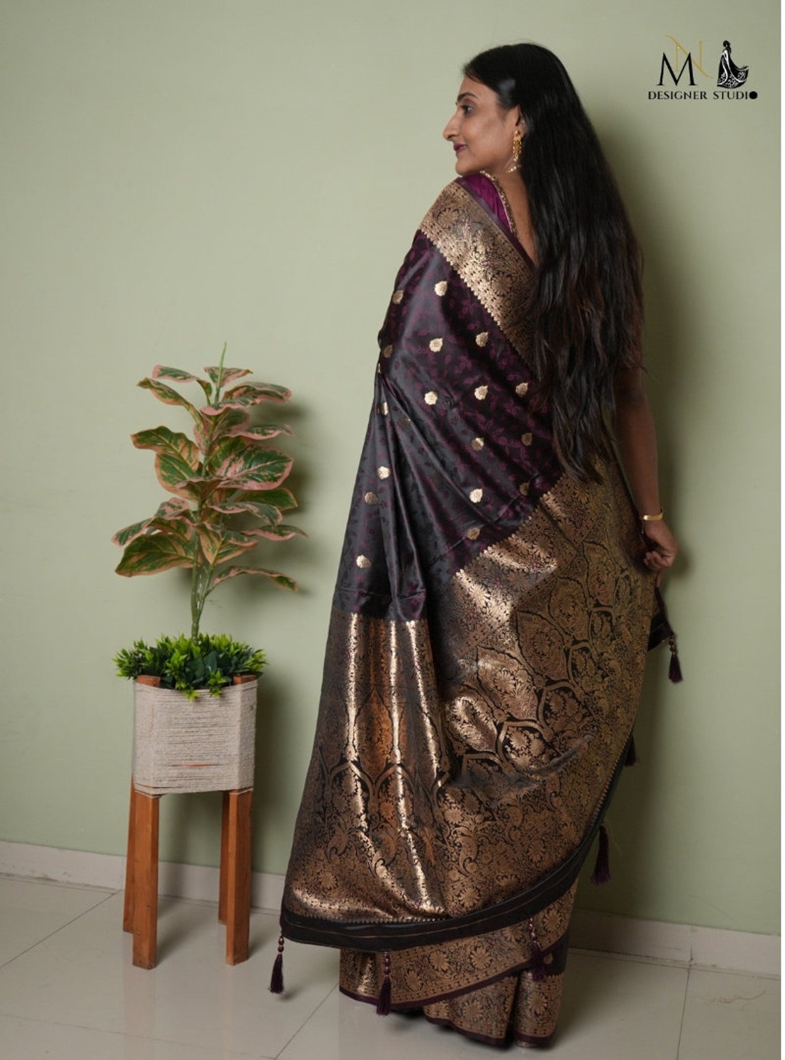 New dark Purple unique floral design with golden zari Buti anbhiga Premium Banarasi self silk saree for women wedding and Party wear special