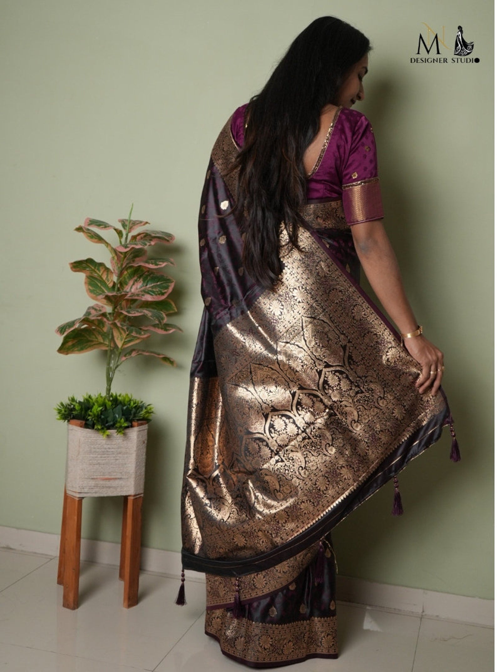 New dark Purple unique floral design with golden zari Buti anbhiga Premium Banarasi self silk saree for women wedding and Party wear special